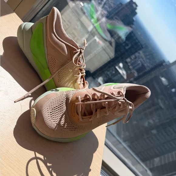 Lululemon Athletica 8.5 EUC “Blissfeel” pink and Neon Green Athletic Shoes - Picture 11 of 15